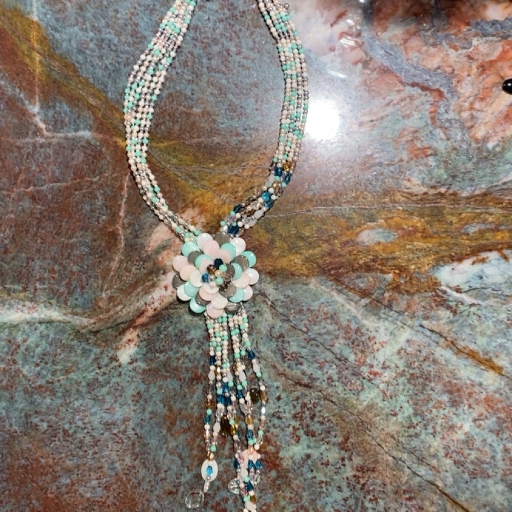 Elegant Beaded Necklace with Floral Pendant